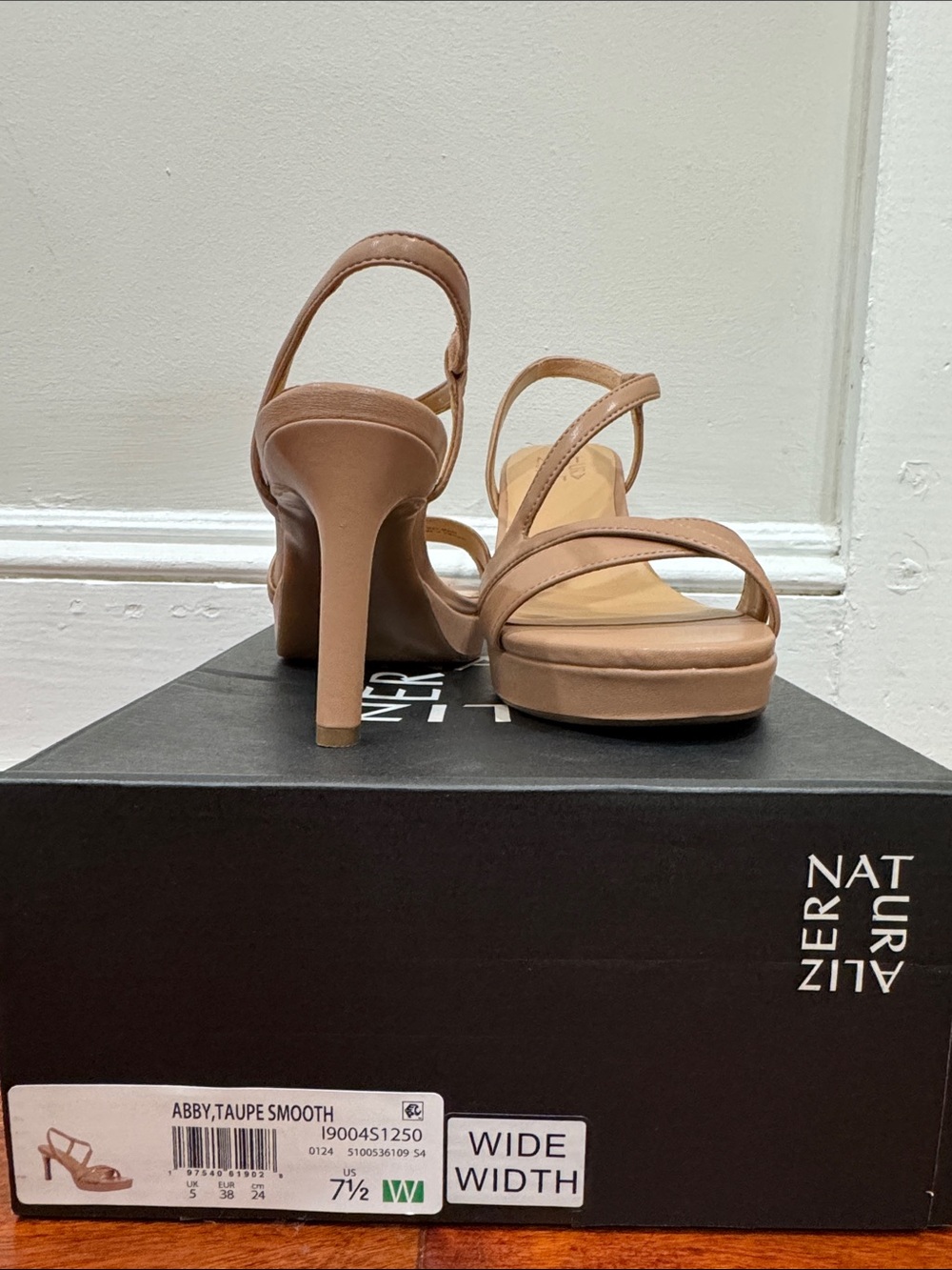 Platform Slingback Sandal in Tan – Women - Picture 3 of 6